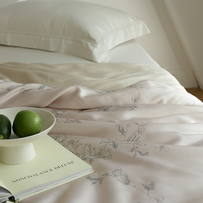 91家纺网 家纺一手货源 找家纺 禾时 2025新款60支奥地利进口兰精天丝数码印花夏被空调被夏凉被薄被子 夕瑶-浅桔