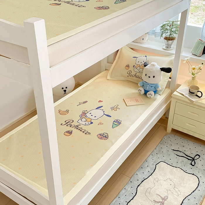 91家纺网 家纺一手货源 找家纺 蓝邻家纺 2025新款学生专用印花冰藤席 甜品帕恰狗