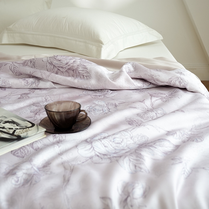 91家纺网 家纺一手货源 找家纺 禾时 2025新款60支奥地利进口兰精天丝数码印花夏被空调被夏凉被薄被子 夏洛-玉