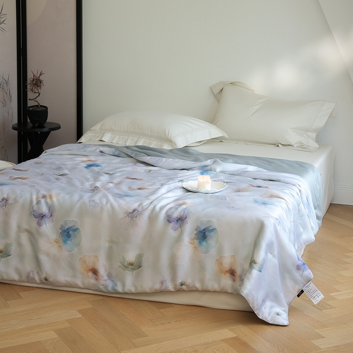 91家纺网 家纺一手货源 找家纺 禾时 2025新款60支奥地利进口兰精天丝数码印花夏被空调被夏凉被薄被子 夏芷-淡蓝