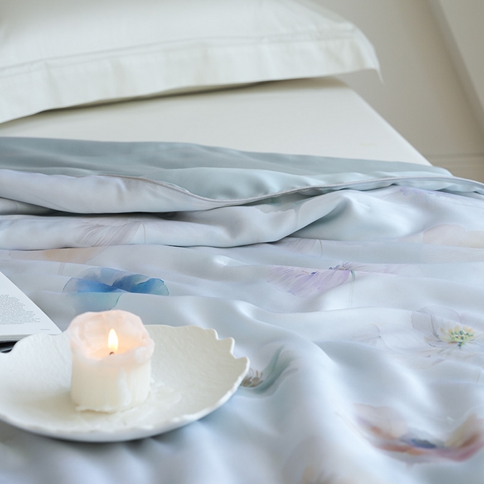 91家纺网 家纺一手货源 找家纺 禾时 2025新款60支奥地利进口兰精天丝数码印花夏被空调被夏凉被薄被子 夏芷-淡蓝