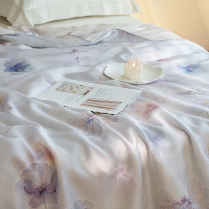 91家纺网 家纺一手货源 找家纺 禾时 2025新款60支奥地利进口兰精天丝数码印花夏被空调被夏凉被薄被子 夏芷-浅紫