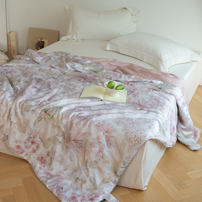 91家纺网 家纺一手货源 找家纺 禾时 2025新款60支奥地利进口兰精天丝数码印花夏被空调被夏凉被薄被子 伊娜