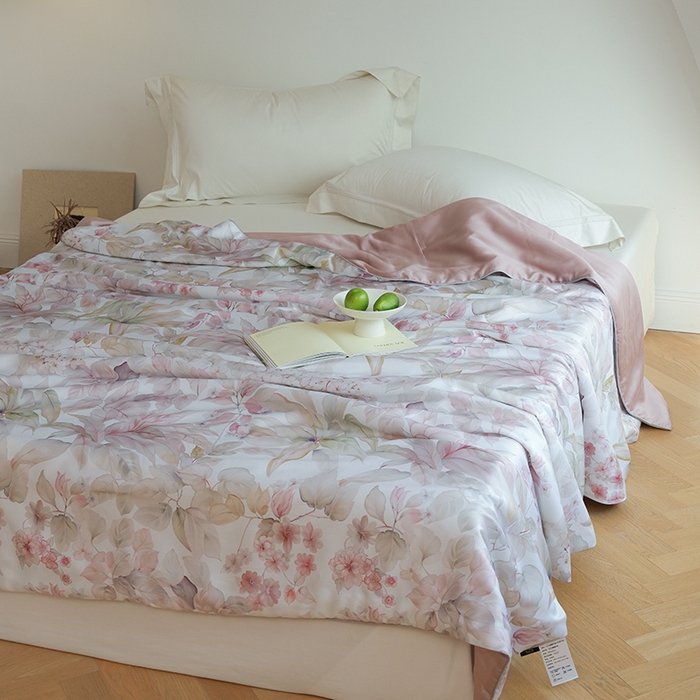 91家纺网 家纺一手货源 找家纺 禾时 2025新款60支奥地利进口兰精天丝数码印花夏被空调被夏凉被薄被子 伊娜