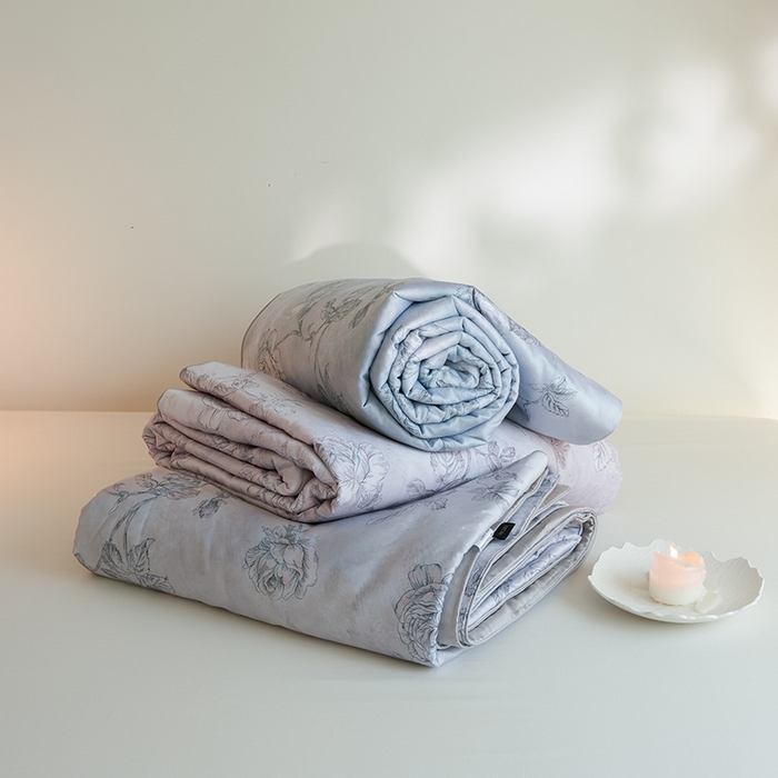 91家纺网 家纺一手货源 找家纺 禾时 2025新款60支奥地利进口兰精天丝数码印花夏被空调被夏凉被薄被子 组合+包装图仅供参考