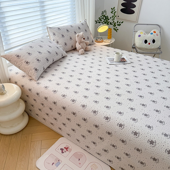 91家纺网 家纺一手货源 找家纺 红日子纺织品 2025新款直播热卖原棉提花锻条老粗布印花床单三件套 星晴