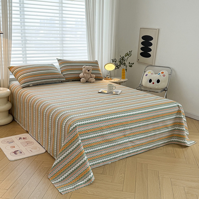 91家纺网 家纺一手货源 找家纺 红日子纺织品 2025新款直播热卖原棉提花锻条老粗布印花床单三件套 简爱