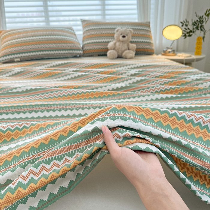 91家纺网 家纺一手货源 找家纺 红日子纺织品 2025新款直播热卖原棉提花锻条老粗布印花床单三件套 简爱