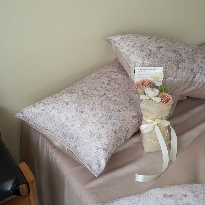 91家纺网 家纺一手货源 找家纺 禾时 2025新款60S兰精天丝数码印花四件套 安夏-粉