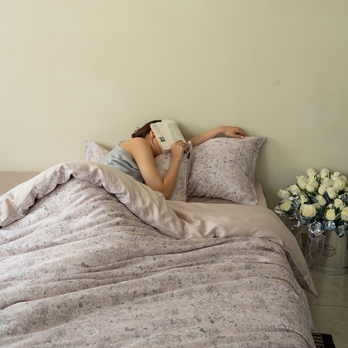 91家纺网 家纺一手货源 找家纺 禾时 2025新款60S兰精天丝数码印花四件套 安夏-粉