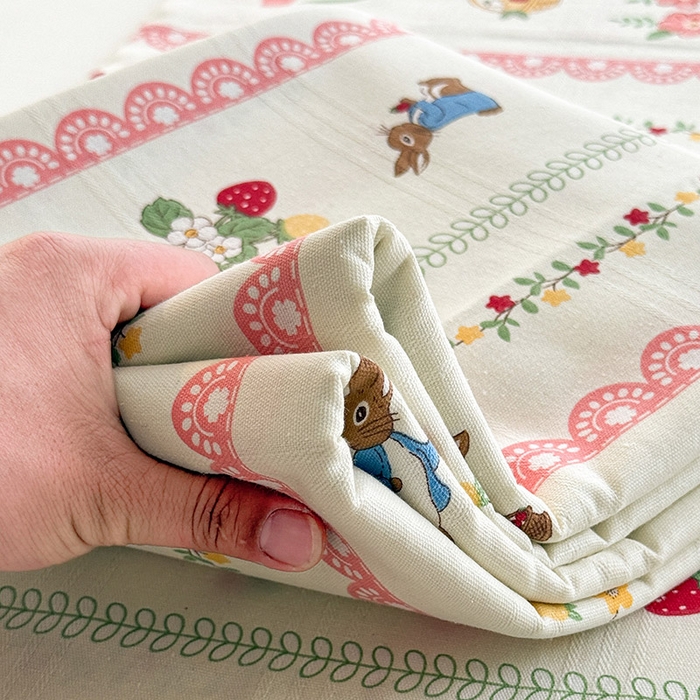 91家纺网 家纺一手货源 找家纺 红日子纺织品 2025新款直播热卖原棉提花锻条老粗布印花床单三件套 欢乐颂