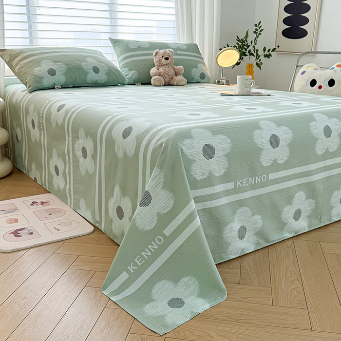 91家纺网 家纺一手货源 找家纺 红日子纺织品 2025新款直播热卖原棉提花锻条老粗布印花床单三件套 花颜-绿