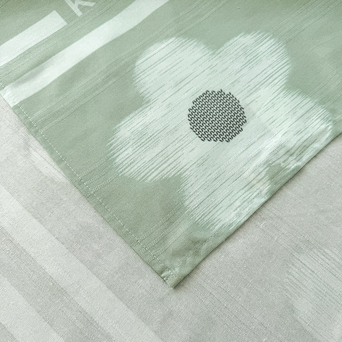 91家纺网 家纺一手货源 找家纺 红日子纺织品 2025新款直播热卖原棉提花锻条老粗布印花床单三件套 花颜-绿