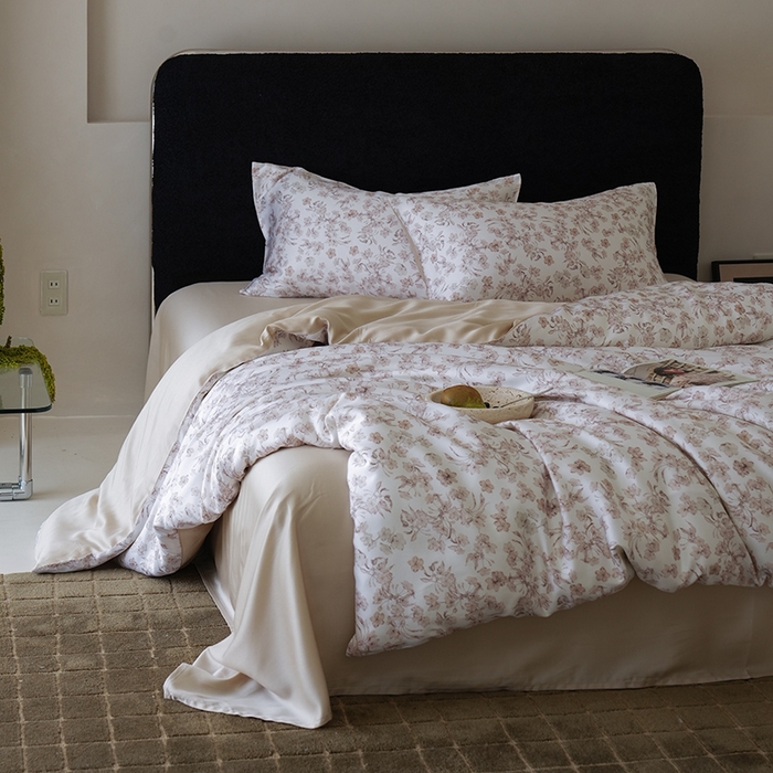 91家纺网 家纺一手货源 找家纺 禾时 2025新款60S兰精天丝数码印花四件套 漫时光-白