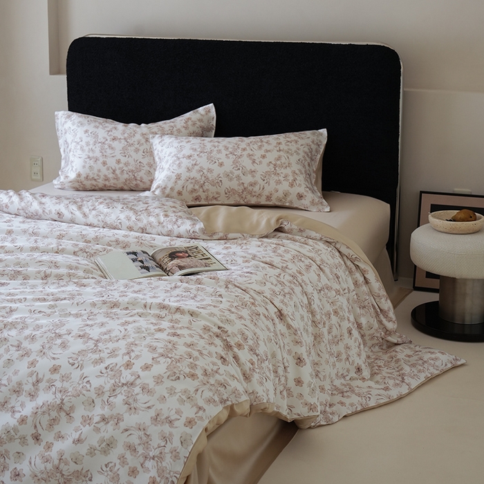 91家纺网 家纺一手货源 找家纺 禾时 2025新款60S兰精天丝数码印花四件套 漫时光-白