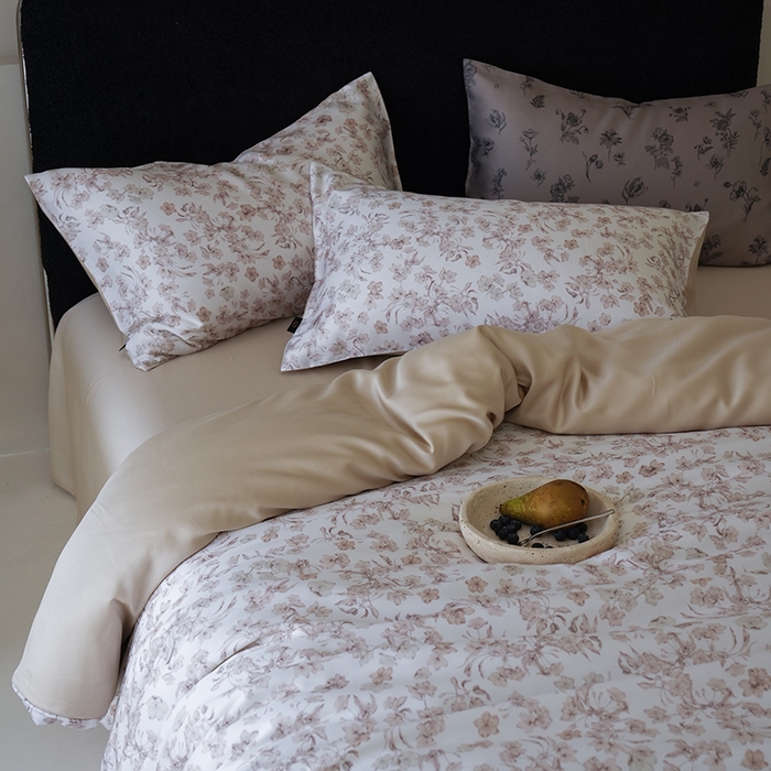 91家纺网 家纺一手货源 找家纺 禾时 2025新款60S兰精天丝数码印花四件套 漫时光-白