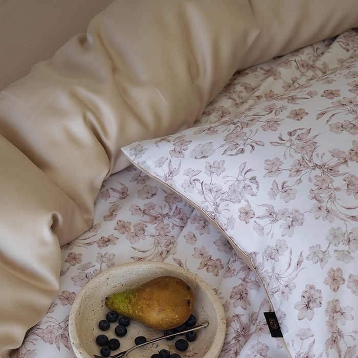 91家纺网 家纺一手货源 找家纺 禾时 2025新款60S兰精天丝数码印花四件套 漫时光-白