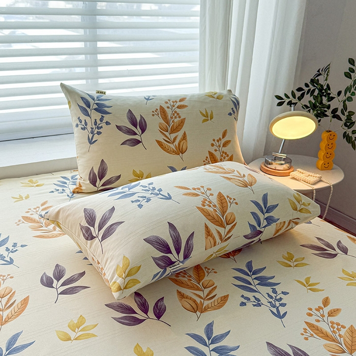 91家纺网 家纺一手货源 找家纺 红日子纺织品 2025新款直播热卖原棉提花锻条老粗布印花床单三件套 柳絮