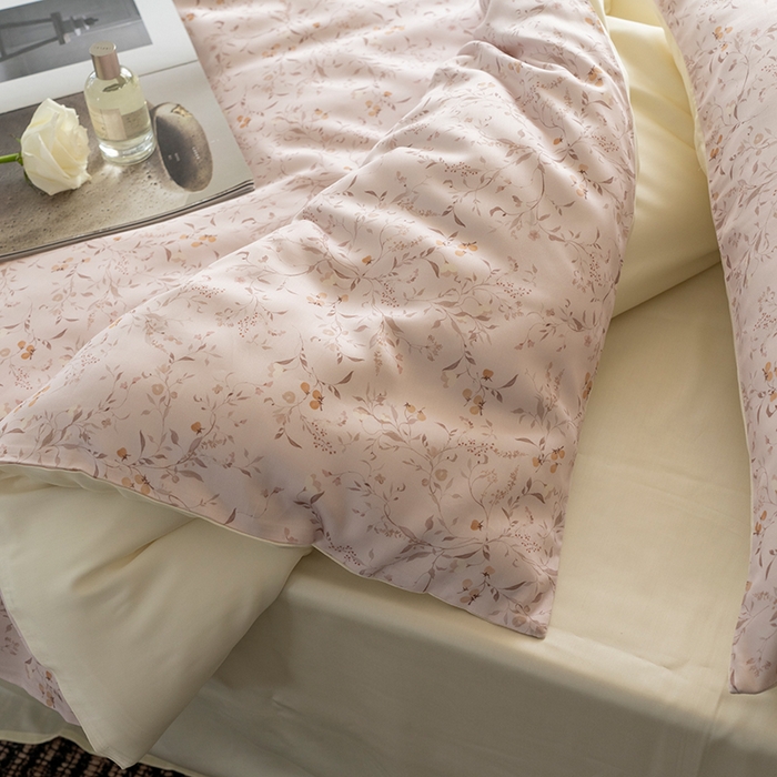 91家纺网 家纺一手货源 找家纺 禾时 2025新款60S兰精天丝数码印花四件套 慕沙-粉