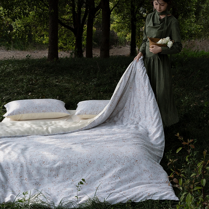 91家纺网 家纺一手货源 找家纺 禾时 2025新款60S兰精天丝数码印花四件套 慕沙-绿