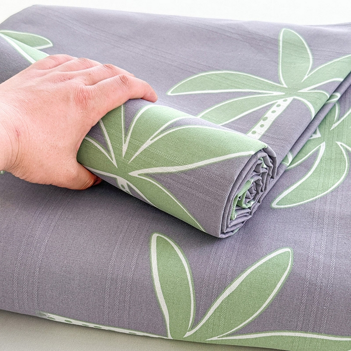 91家纺网 家纺一手货源 找家纺 红日子纺织品 2025新款直播热卖原棉提花锻条老粗布印花床单三件套 倩影