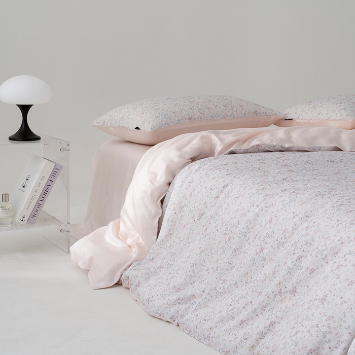 91家纺网 家纺一手货源 找家纺 禾时 2025新款60S兰精天丝数码印花四件套 薇薇安绵白