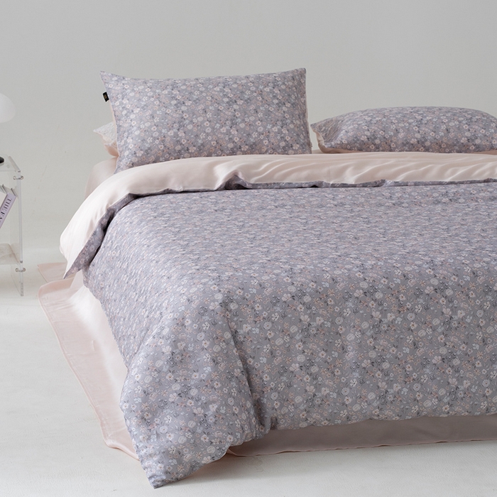 91家纺网 家纺一手货源 找家纺 禾时 2025新款60S兰精天丝数码印花四件套 薇薇安浅灰