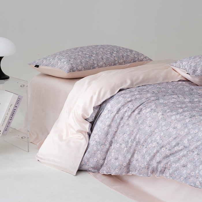 91家纺网 家纺一手货源 找家纺 禾时 2025新款60S兰精天丝数码印花四件套 薇薇安浅灰