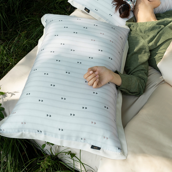 91家纺网 家纺一手货源 找家纺 禾时 2025新款60S兰精天丝数码印花四件套 心悦绿（枕套带边）