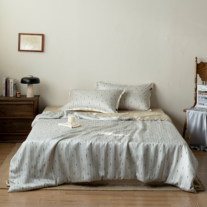 91家纺网 家纺一手货源 找家纺 禾时 2025新款60S兰精天丝数码印花四件套 心悦绿（枕套带边）