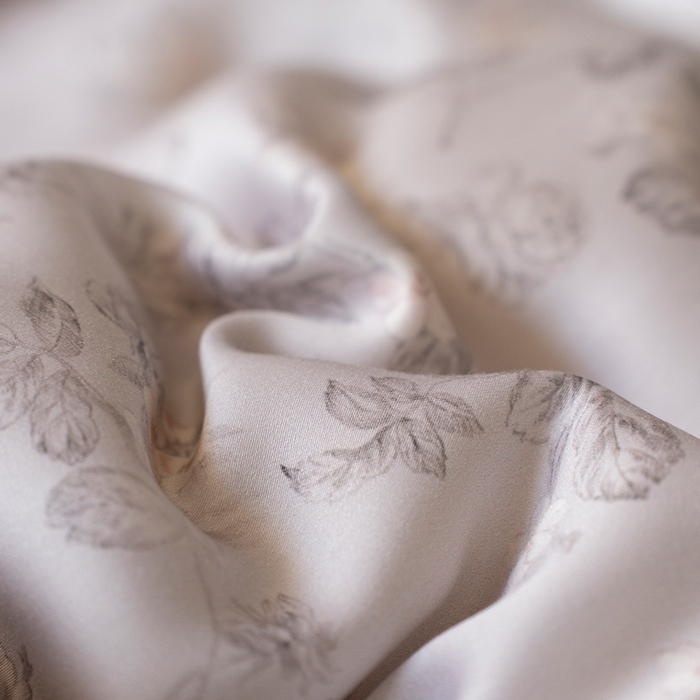 91家纺网 家纺一手货源 找家纺 禾时 2025新款60S兰精天丝数码印花四件套 星芙-灰