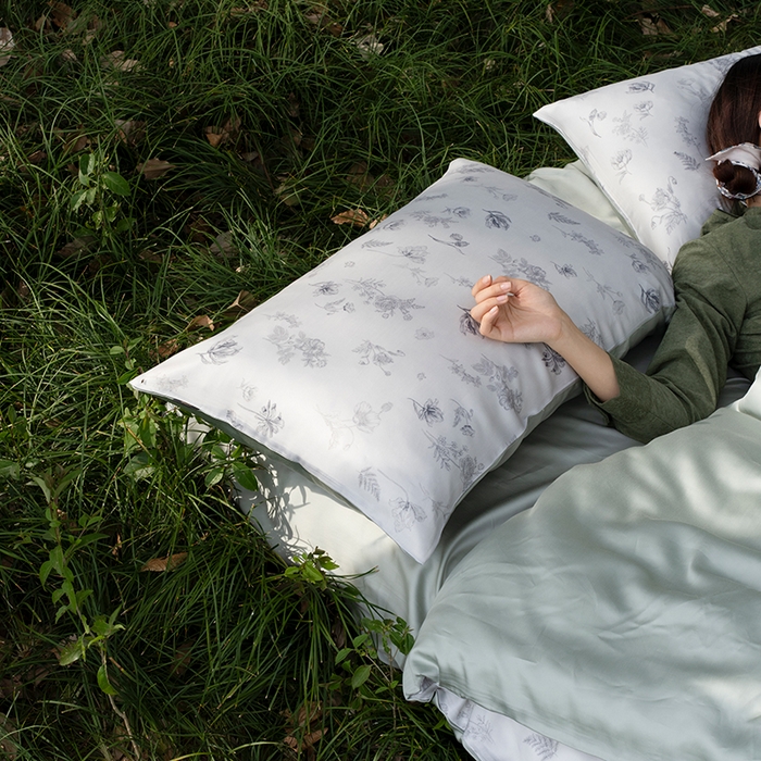 91家纺网 家纺一手货源 找家纺 禾时 2025新款60S兰精天丝数码印花四件套 知晓-绿