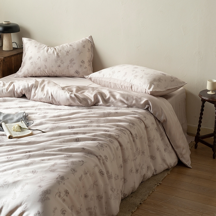 91家纺网 家纺一手货源 找家纺 禾时 2025新款60S兰精天丝数码印花四件套 知晓-玉