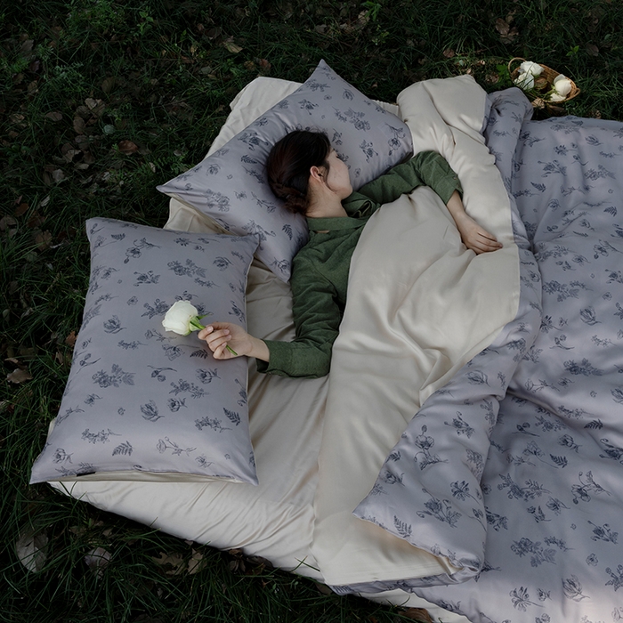 91家纺网 家纺一手货源 找家纺 禾时 2025新款60S兰精天丝数码印花四件套 知晓-棕