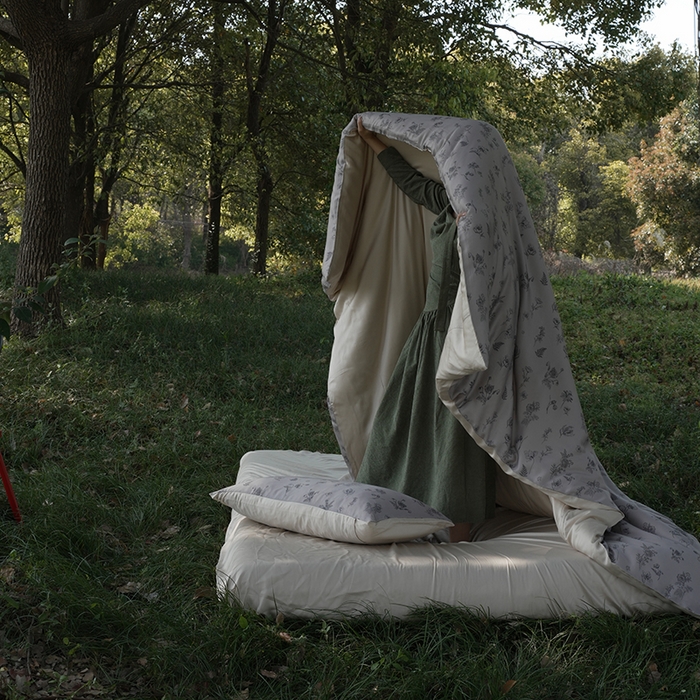 91家纺网 家纺一手货源 找家纺 禾时 2025新款60S兰精天丝数码印花四件套 知晓-棕