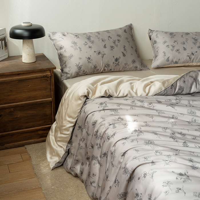 91家纺网 家纺一手货源 找家纺 禾时 2025新款60S兰精天丝数码印花四件套 知晓-棕