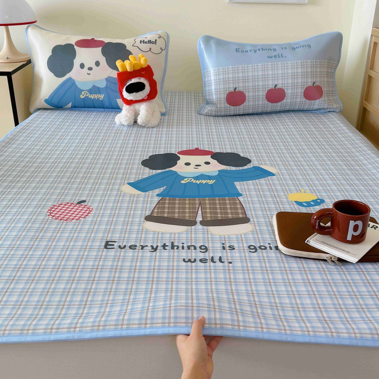 美乐迪家纺 2025新款碳光凉感丝冰丝凉席席子 卡通小狗