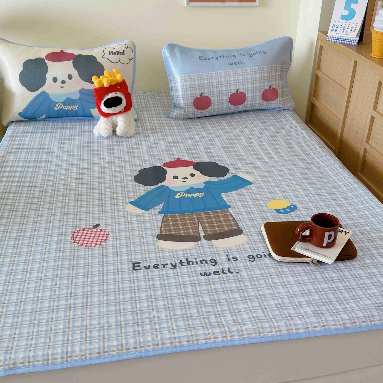 91家纺网 家纺一手货源 找家纺 美乐迪家纺 2025新款碳光凉感丝冰丝凉席席子 卡通小狗