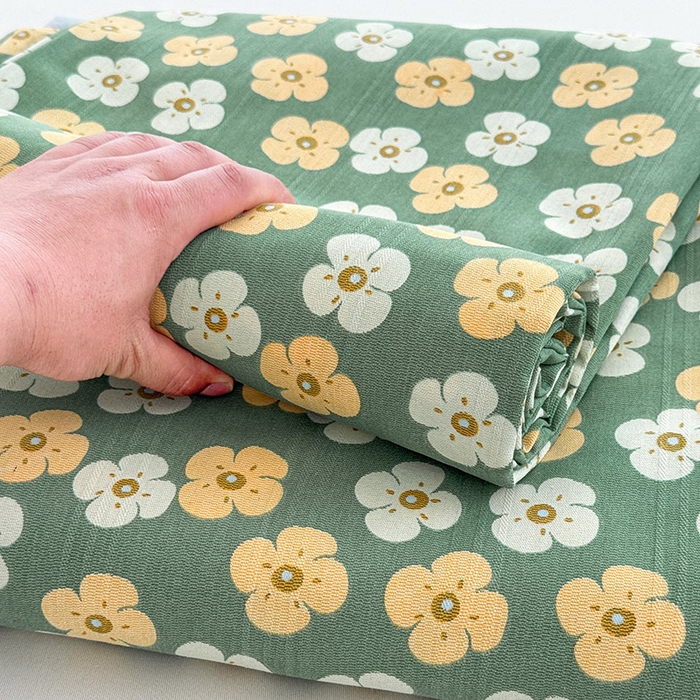 91家纺网 家纺一手货源 找家纺 红日子纺织品 2025新款直播热卖原棉提花锻条老粗布印花床单三件套 繁花-绿