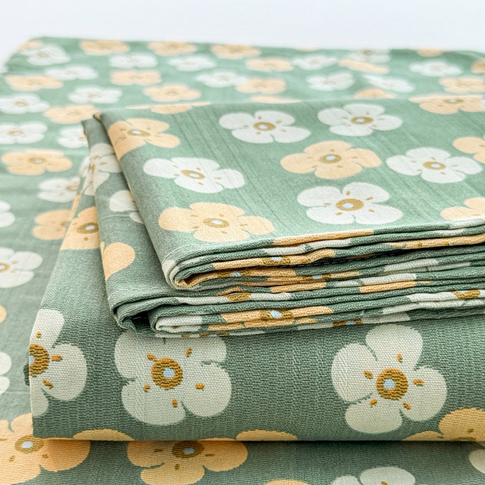 91家纺网 家纺一手货源 找家纺 红日子纺织品 2025新款直播热卖原棉提花锻条老粗布印花床单三件套 繁花-绿