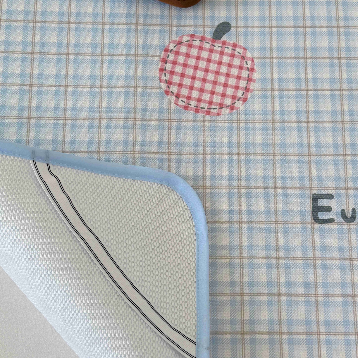 91家纺网 家纺一手货源 找家纺 美乐迪家纺 2025新款碳光凉感丝冰丝凉席席子 卡通小狗