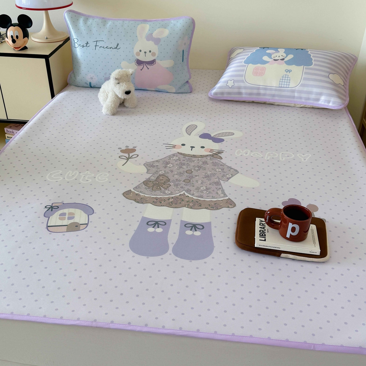 91家纺网 家纺一手货源 找家纺 美乐迪家纺 2025新款碳光凉感丝冰丝凉席席子 碎花小兔