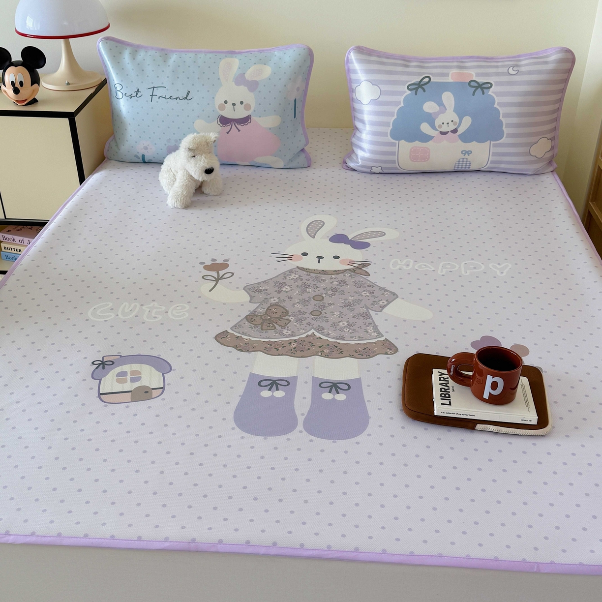 91家纺网 家纺一手货源 找家纺 美乐迪家纺 2025新款碳光凉感丝冰丝凉席席子 碎花小兔