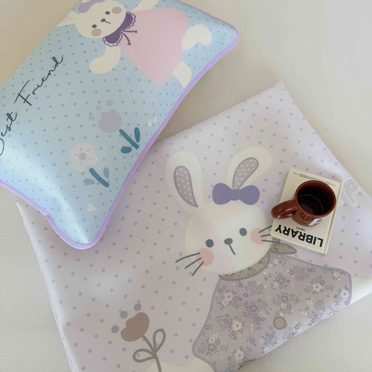 91家纺网 家纺一手货源 找家纺 美乐迪家纺 2025新款碳光凉感丝冰丝凉席席子 碎花小兔