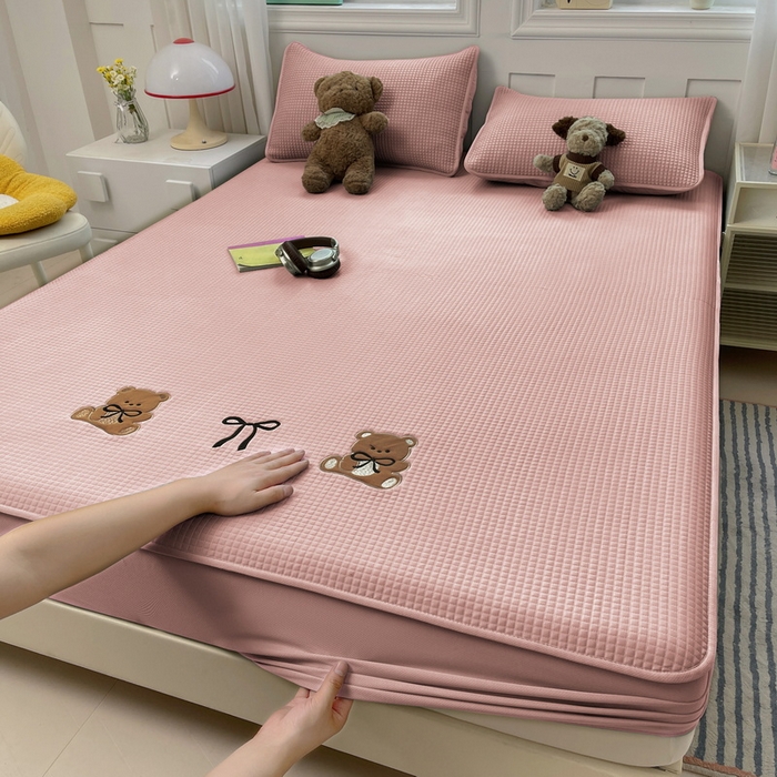 91家纺网 家纺一手货源 找家纺 （总）爱思凯家纺 2025新款【陪伴】PE凉感床笠款冰豆豆软席凉席席子-床笠款