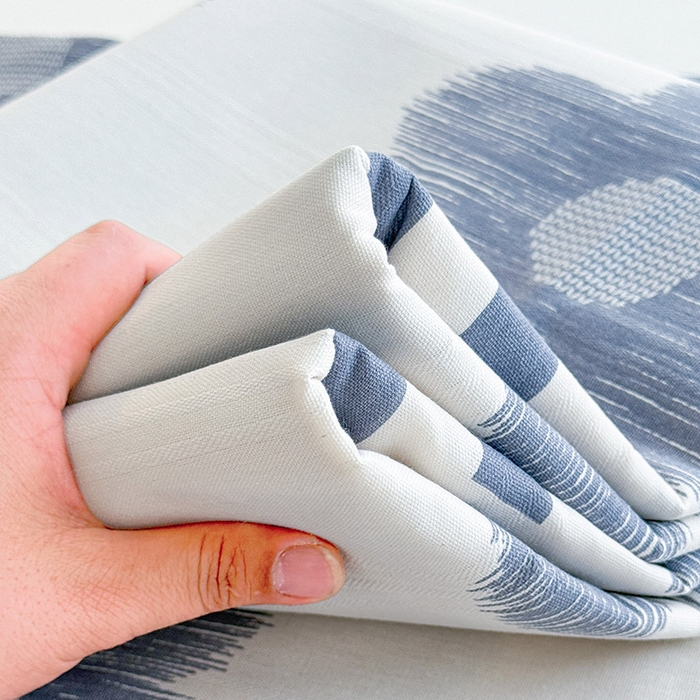 91家纺网 家纺一手货源 找家纺 红日子纺织品 2025新款直播热卖原棉提花锻条老粗布印花床单三件套 花颜-白