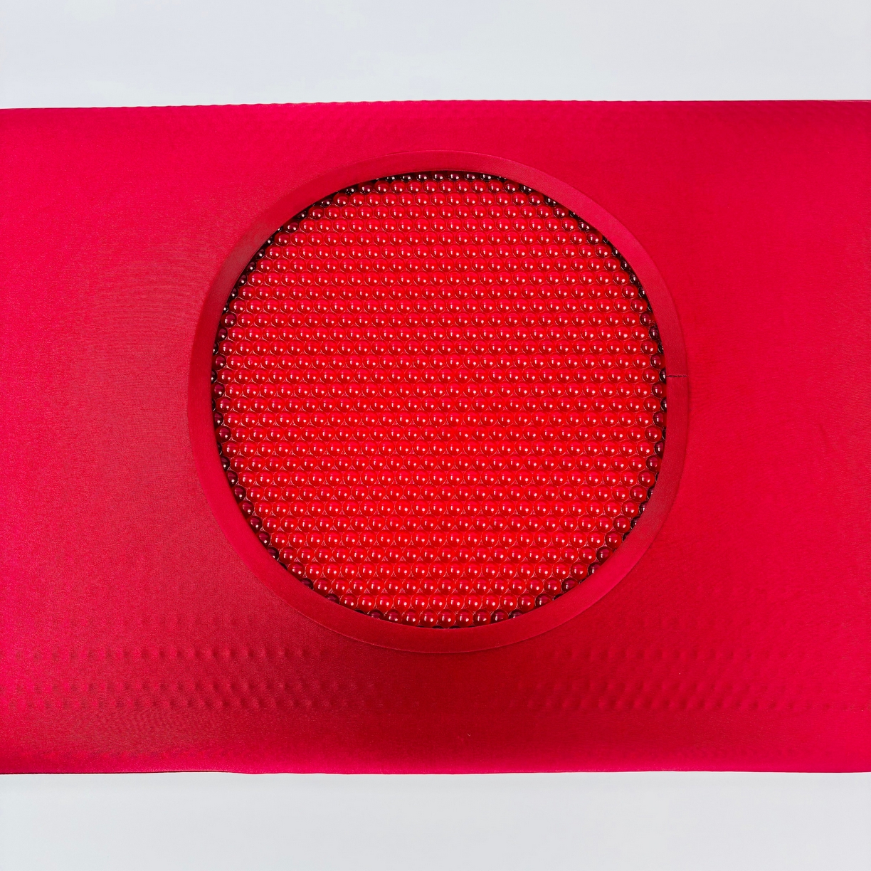 91家纺网 家纺一手货源 找家纺 露函家居 2025春夏新款黑金竹炭凝胶枕单枕头枕芯 红石榴多子多福 40x70 高10cm/只