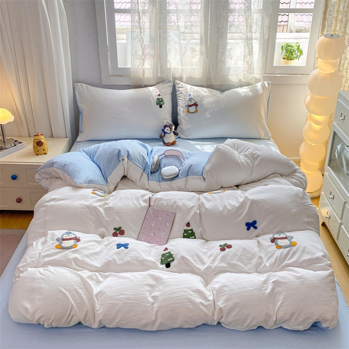 91家纺网 家纺一手货源 找家纺 （总）多品家纺 2025新款超柔水洗棉毛巾绣四件套系列-豆丁企鹅