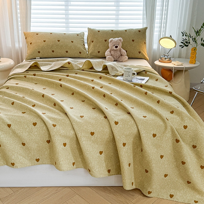 91家纺网 家纺一手货源 找家纺 红日子纺织品 2025新款直播热卖原棉提花锻条老粗布印花床单三件套 爱心