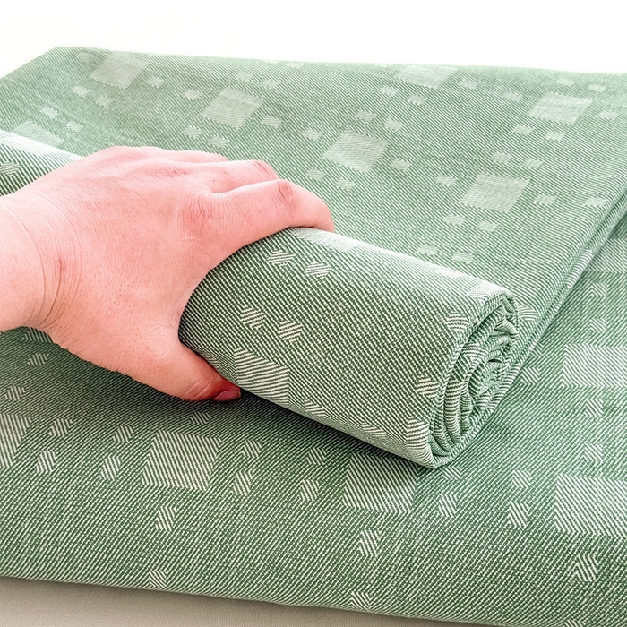 91家纺网 家纺一手货源 找家纺 红日子纺织品 2025新款直播热卖原棉提花锻条老粗布印花床单三件套 艾格